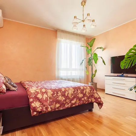 Appartamento Two Spacious Bedrooms 1 Minute To Metro Stop *